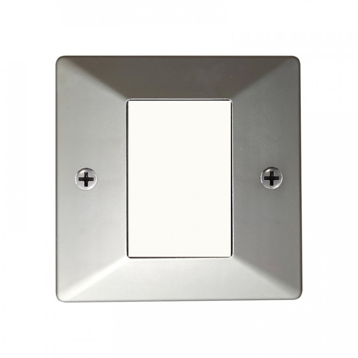 R801-0018 BOITIER ENCASTREMENT POUR BP-FINITION CHROME MAT