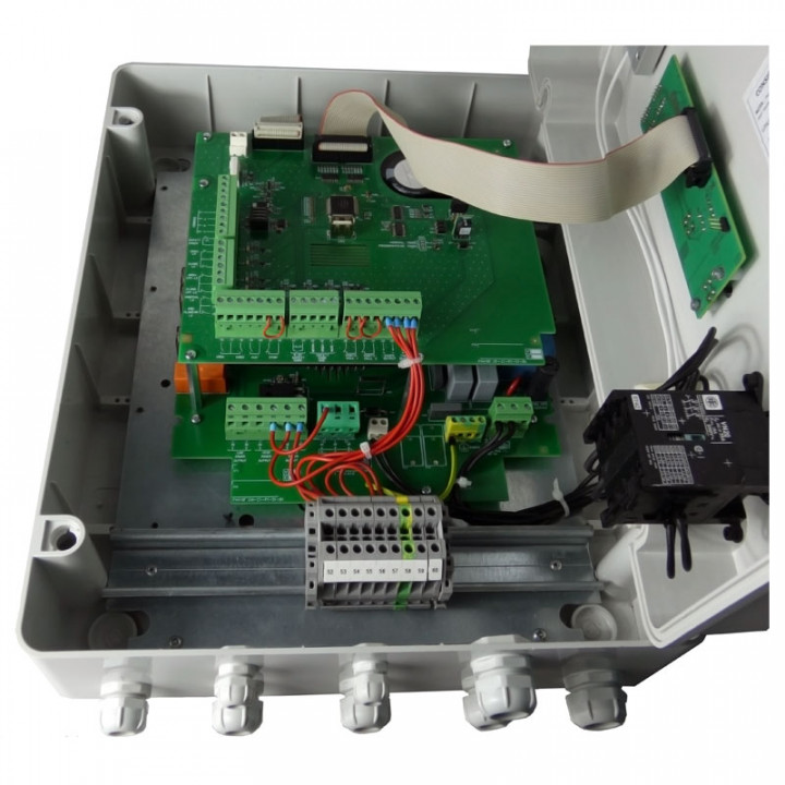 PIC 4416V4 GPHR-Electronique de commande avec variation de fréquence pour moteur triphasé 230V-4,2A en coffret avec 2 BP,1 arrêt et 1 sectionneur