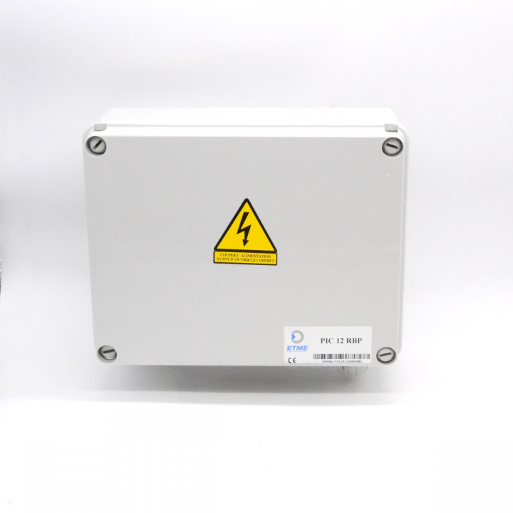 PIC 12RBP 12V-1.5A-Alimentation sortie 12Vdc-1,5A régulée, secourue, en coffret 255x205x100